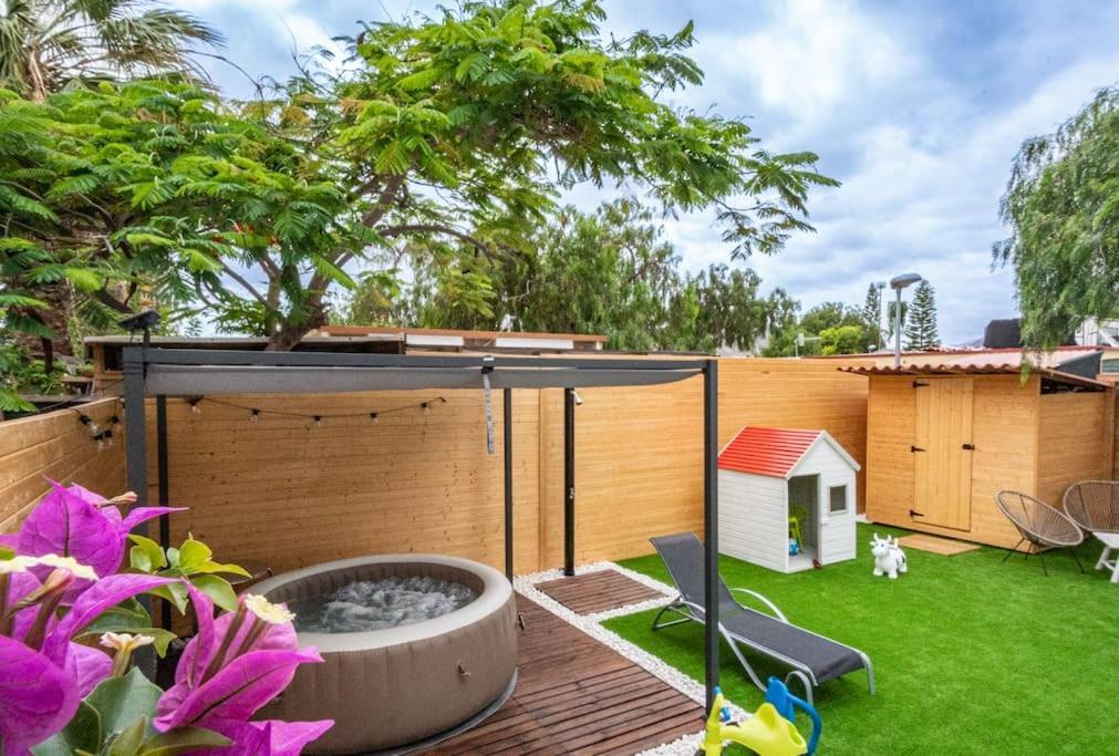 Private Paradise On Cozy Campsite, Jacuzzi, Netflix Las Galletas Eksteriør bilde