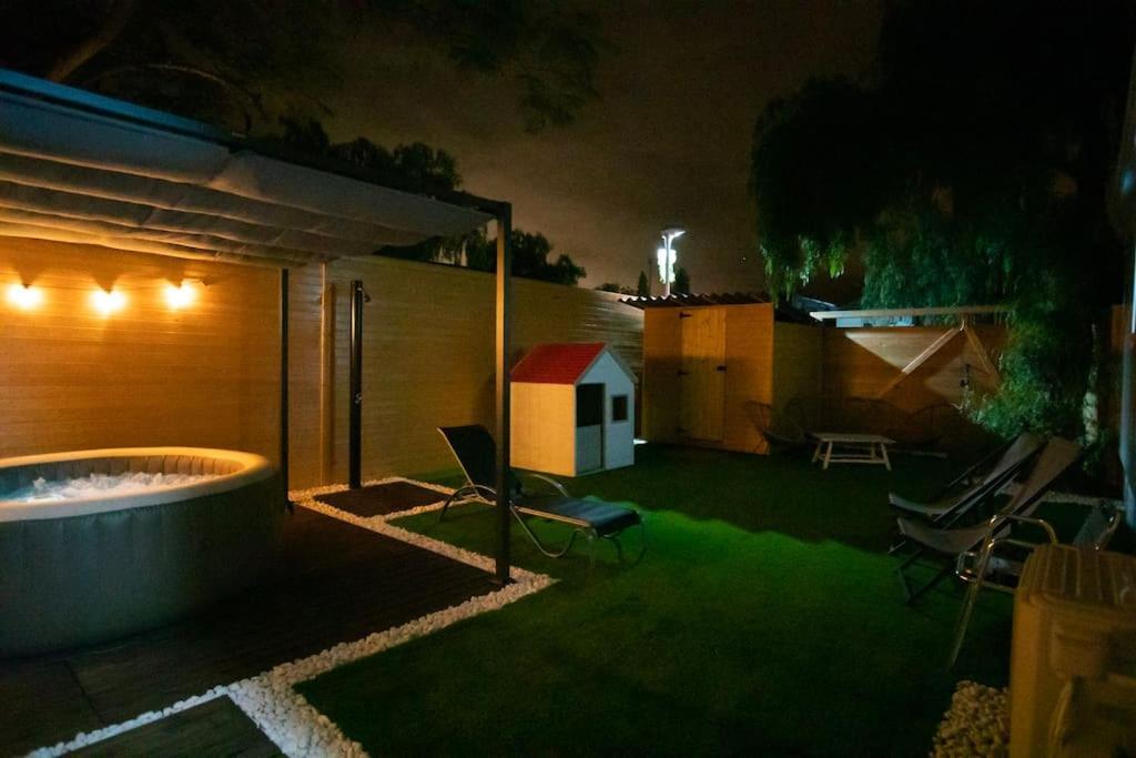 Private Paradise On Cozy Campsite, Jacuzzi, Netflix Las Galletas Eksteriør bilde