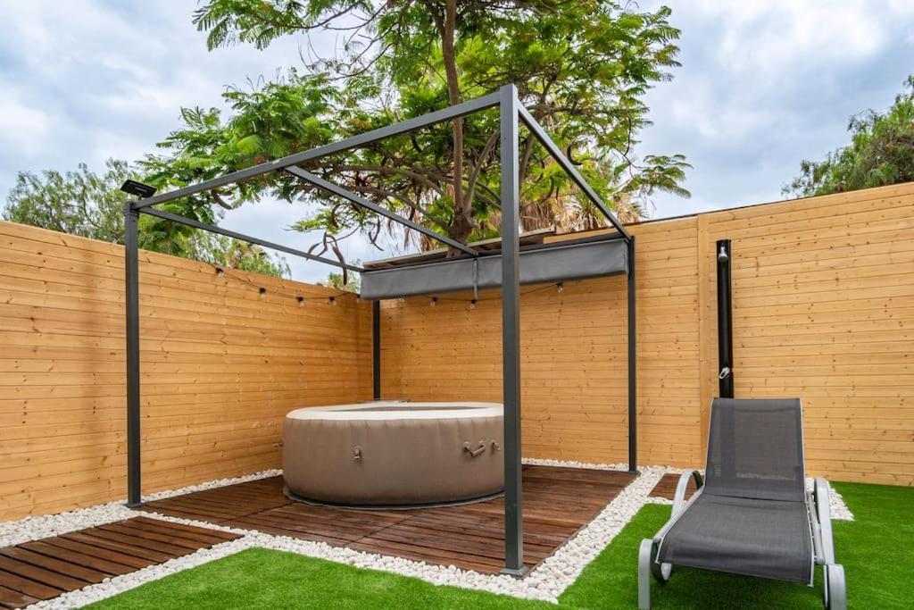 Private Paradise On Cozy Campsite, Jacuzzi, Netflix Las Galletas Eksteriør bilde